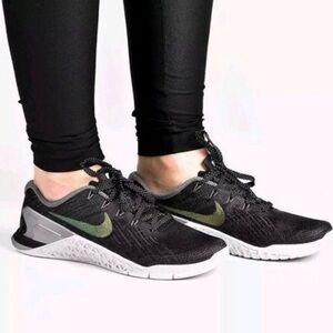 Nike Metcon 3 Metallic Training Shoes